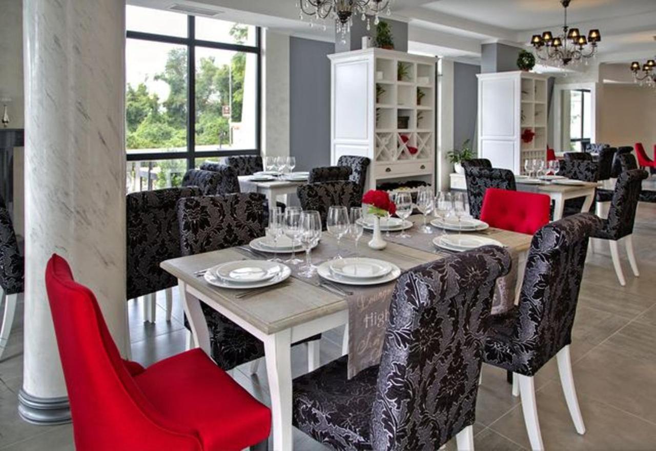 Private Apartments In White Rock Castle Balchik Ngoại thất bức ảnh